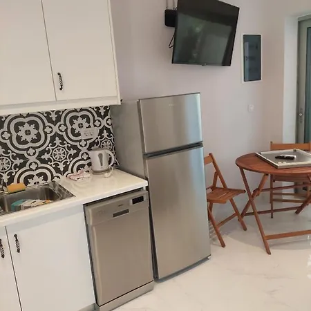 Alexandra's - Port Of *